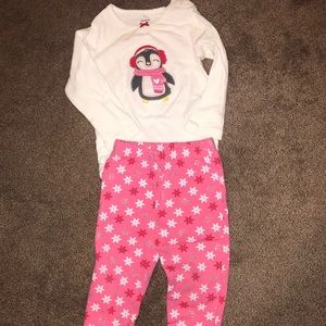 EUC Carters Penguin & Snowflake Outfit